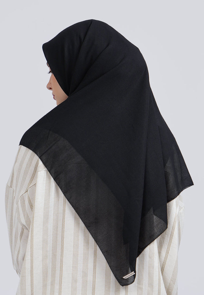 VOAL SQUARE SCARF-EYELASH