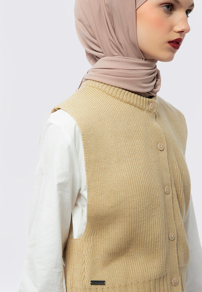 IVORY VEST