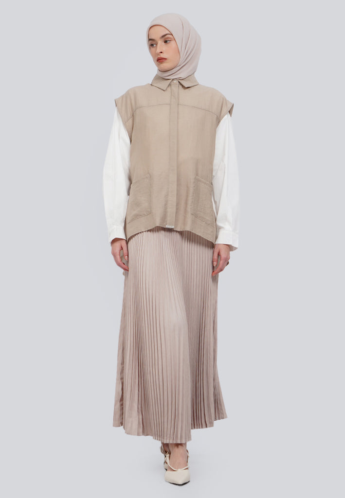 ILA VEST