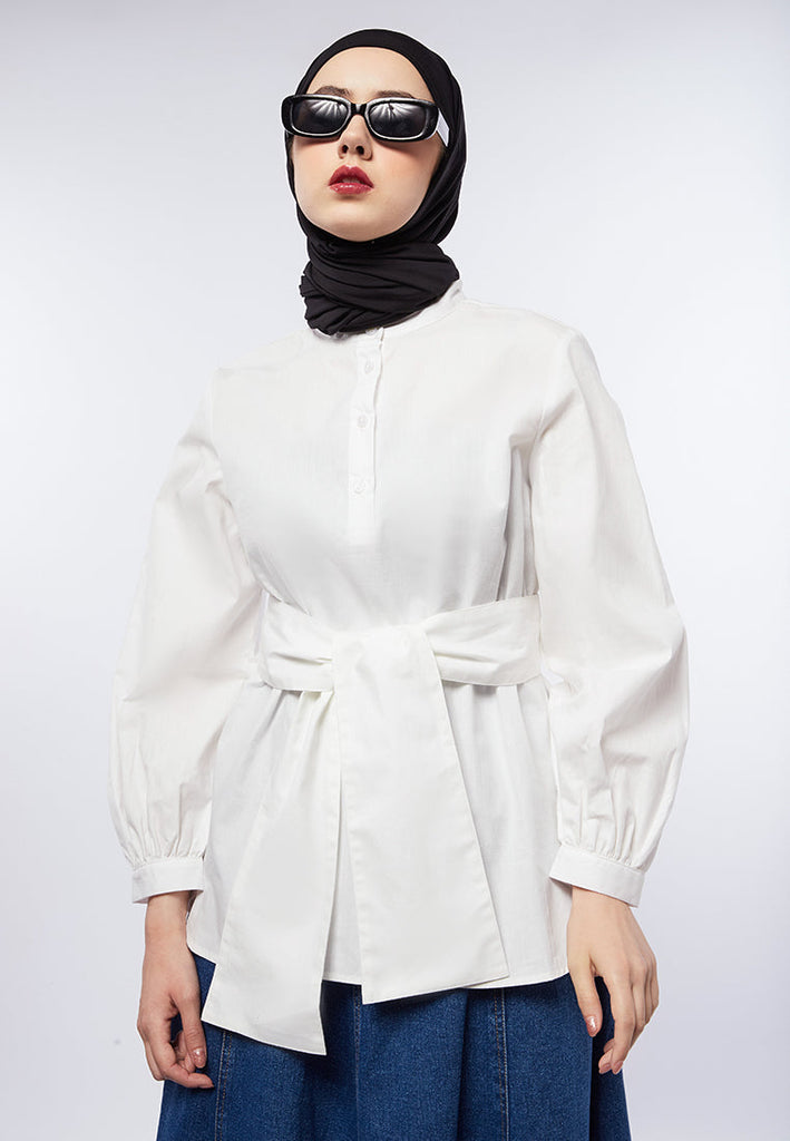 BLOUSE WITH BELT DETAIL
